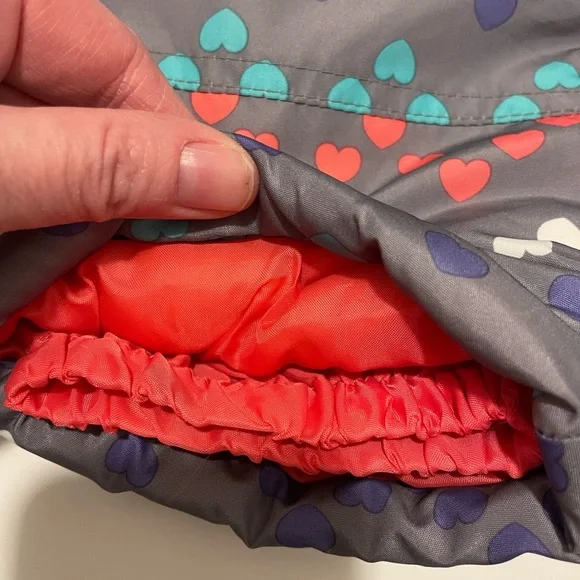 London Fog Brand Girl's Toddler Size 18 Months Snow Pants Bib Style Hearts - Picture 7 of 7